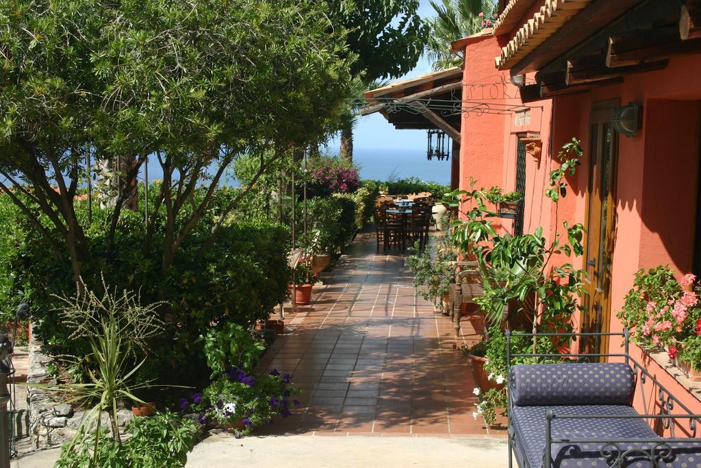 Agriturismo Ruralia Santa Domenica  Exterior photo