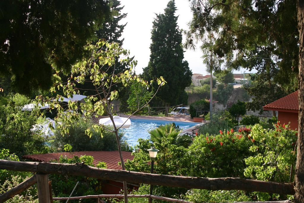 Agriturismo Ruralia Santa Domenica  Exterior photo